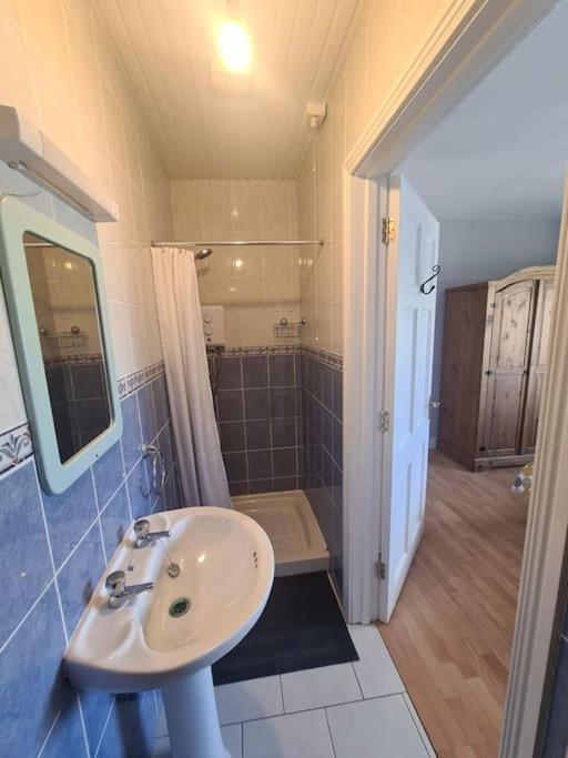 Bundoran Seaside Stays House - Wifi, Large Spacious Home Exterior foto