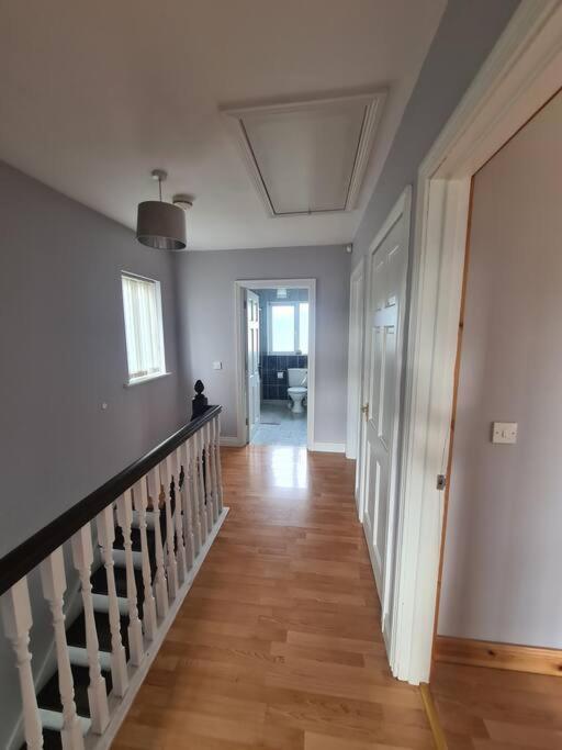 Bundoran Seaside Stays House - Wifi, Large Spacious Home Exterior foto